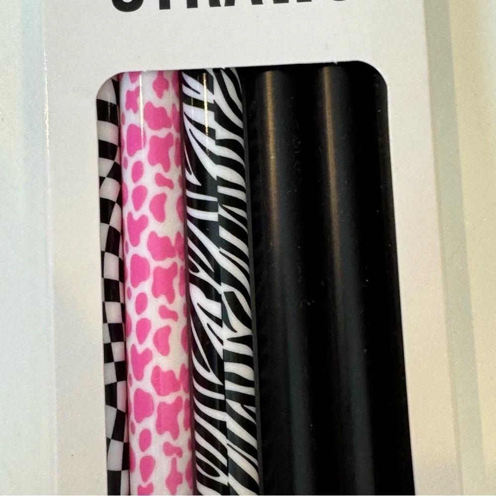 charcharms tumbler straws